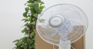 Đánh giá chất lượng quạt treo tường Toshiba TF-30RK25 có tốt không?