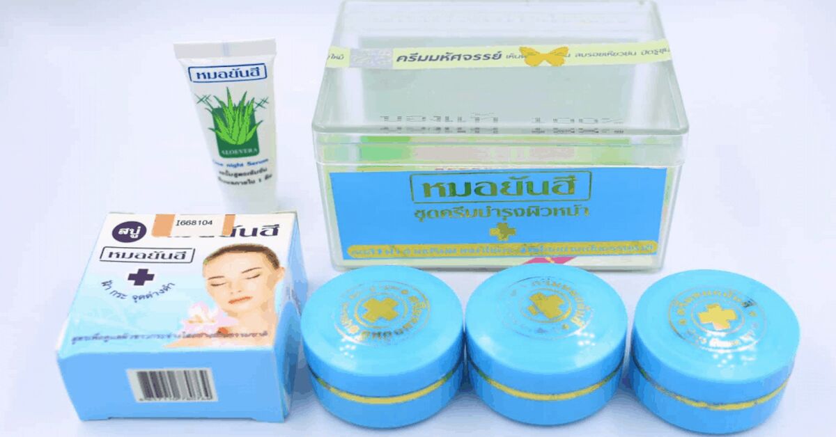 Đánh giá chi tiết các dòng kem trị mụn Thái Lan