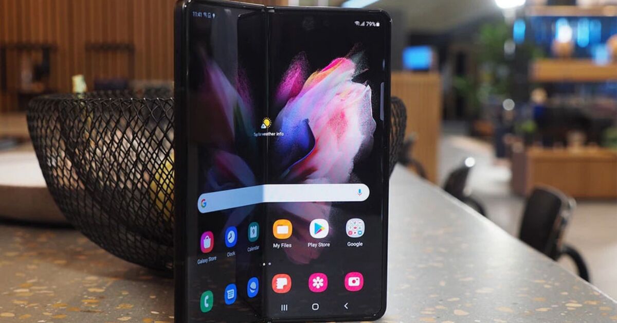 Đánh giá chi tiết điện thoại gập cao cấp Samsung Galaxy Z Fold 3 5G