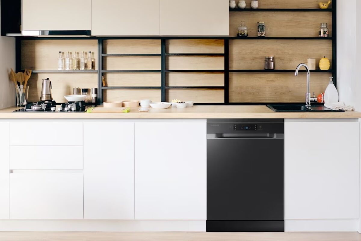 Đánh giá chi tiết máy rửa bát độc lập 14 bộ Samsung DW60CG550FSGSV