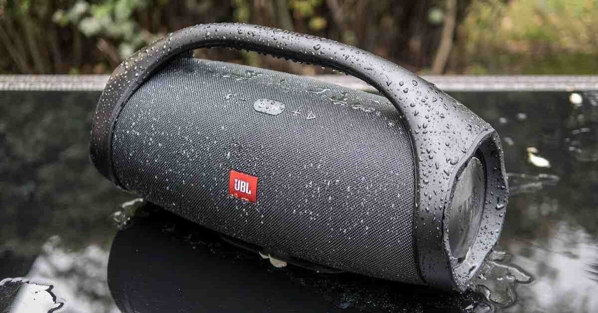 Đánh giá chi tiết thiết kế năng động cùng các tính năng hiện đại của loa JBL Boombox 2