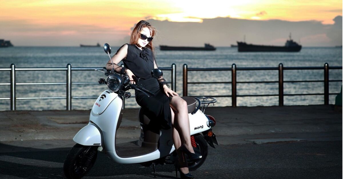 Đánh giá chi tiết xe điện Honda Mono 2021