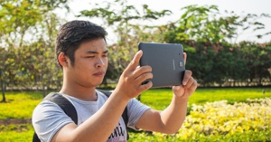 Đánh giá chiếc máy tính bảng Samsung Galaxy Tab E SM-T561Y
