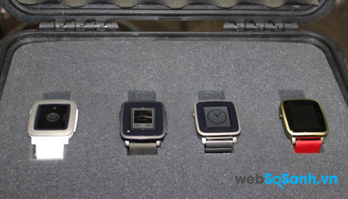 Đánh giá đồng hồ thông minh Pebble Time Steel