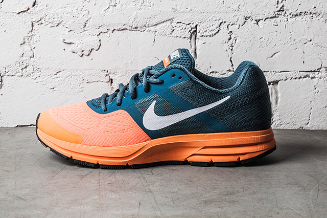 Đánh giá giày chạy bộ high arch Nike Air Pegasus+ 30