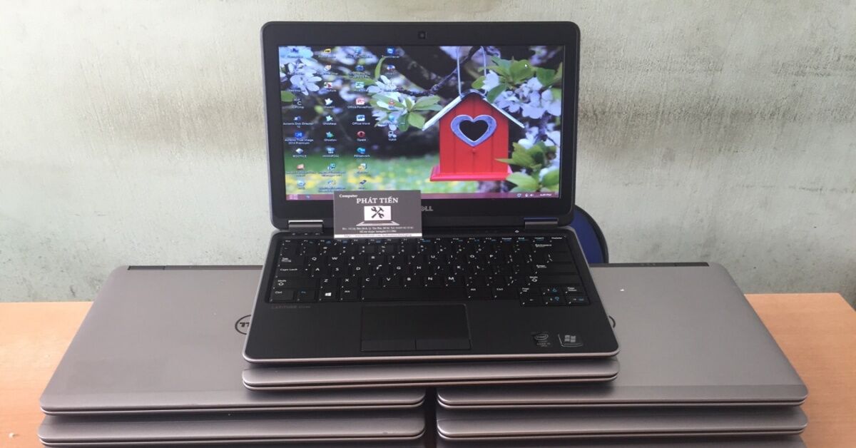 Đánh giá laptop Dell E7240: 9 tuổi nhưng vẫn có nhiều người theo đuổi!