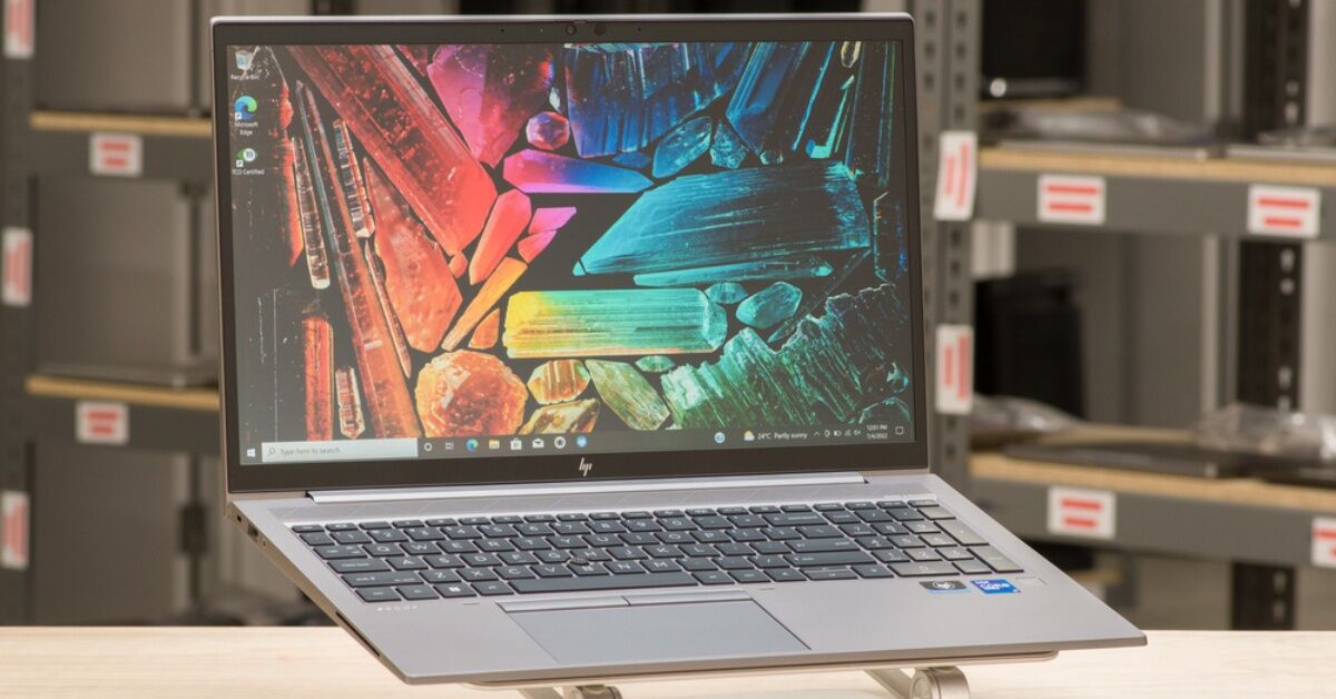 Đánh giá laptop HP Zbook Firefly 15 G8: Thiết kế thời thượng, hiệu năng vượt trội