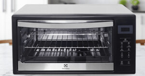 Đánh giá lò nướng Electrolux EOT38DXB có tốt như lời đồn