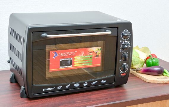 Đánh giá lò nướng Sanaky 50l có tốt không, giá bao nhiêu, cách dùng