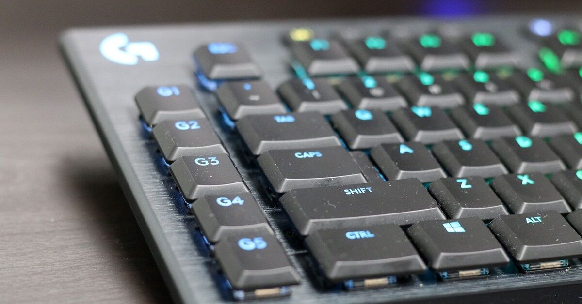 Đánh giá Logitech G915: Đắt nhưng xắt ra miếng!