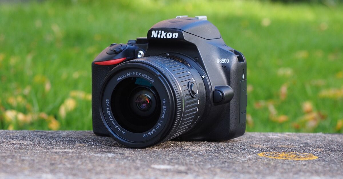 Đánh giá máy ảnh Nikon D3500: Có nên mua để nâng cấp D3400 hay không?