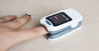 Đánh giá máy đo SpO2 Omron có tốt không?