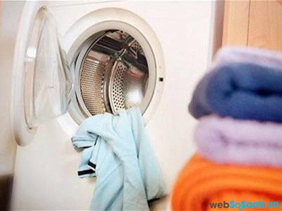 Đánh giá máy giặt tiết kiệm nước Samsung WF8690NGW