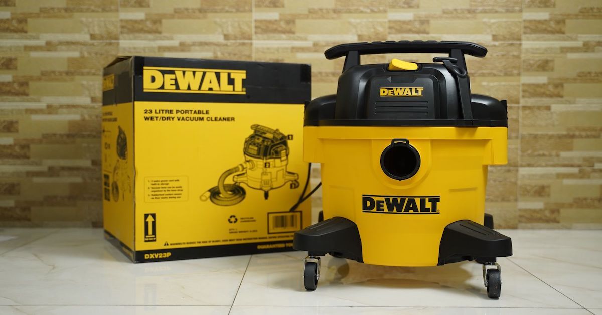 Đánh giá máy hút bụi 3 chức năng Dewalt USA DXV23P có đáng dùng không?
