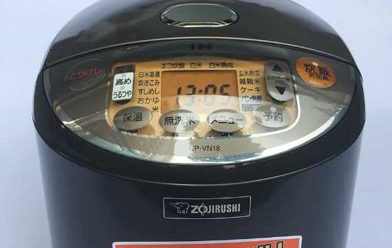 Đánh giá nồi cơm điện cao tần Zojirushi NP-VN18-TA có tốt không?