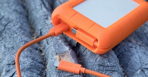 Đánh giá ổ cứng di động chống sốc LaCie Rugged USB-C