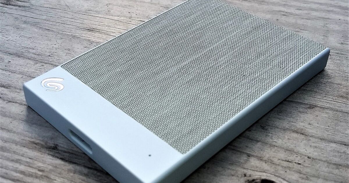 Đánh giá ổ cứng di động Seagate Backup Plus Ultra Touch