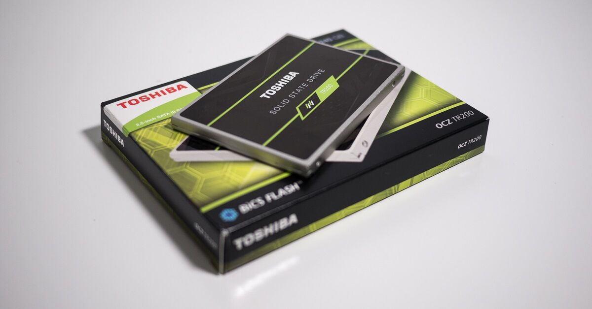 Đánh giá ổ cứng Toshiba SSD OCZ TR200