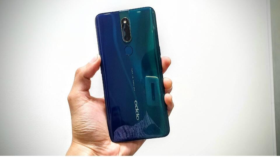 Đánh giá Oppo F11 có tốt không, giá bao nhiêu?