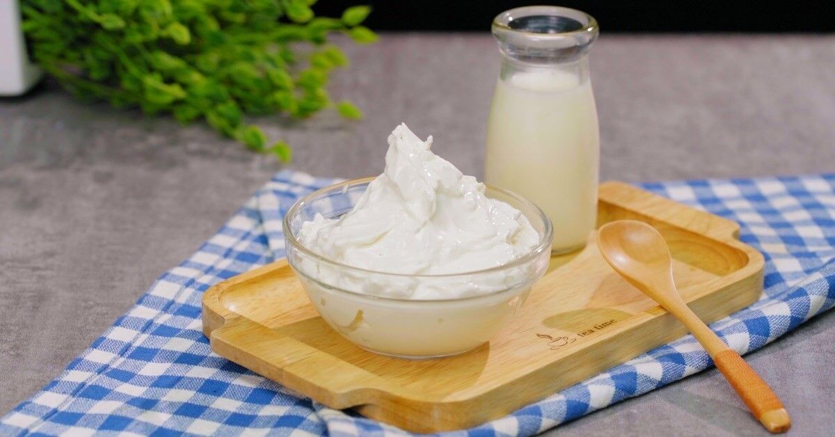 Đánh giá sữa chua Hy Lạp tất tần tật từ A - Z