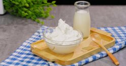 Đánh giá sữa chua Hy Lạp tất tần tật từ A - Z