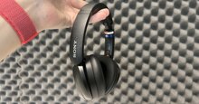 Đánh giá tai nghe Sony WH-XB910N: Đeo thoải mái, âm thanh lớn và giá rất hợp lý!