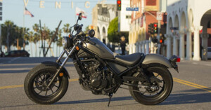 Đánh giá tổng quan xe Honda Rebel 500 mới nhất 2021