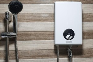 Đánh giá ưu và nhược điểm của bình nóng lạnh trực tiếp Stiebel Eltron XGL 45 EC