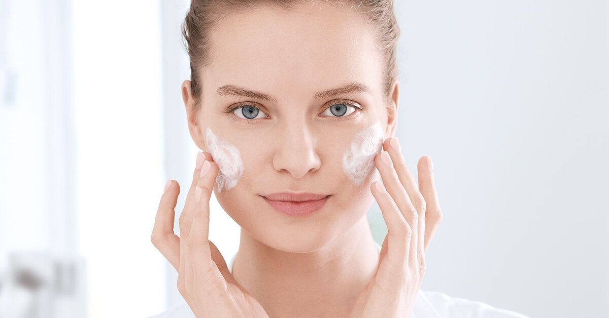 Điểm danh 3 kem dưỡng collagen tầm trung đến từ các hãng lớn