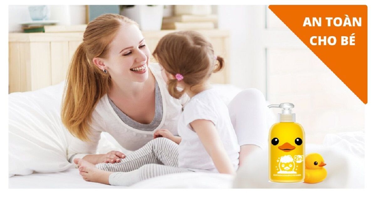 Điểm danh 3 loại sữa tắm gội cho bé không cay mắt, an toàn cho da và tóc