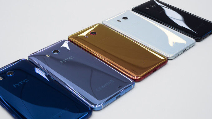 Điện thoại HTC U11 có xứng đáng với mức giá 16,9 triệu?