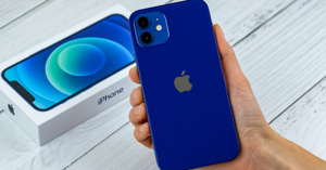 Điện thoại iPhone 12 cũ giá bao nhiêu? Có nên mua không?