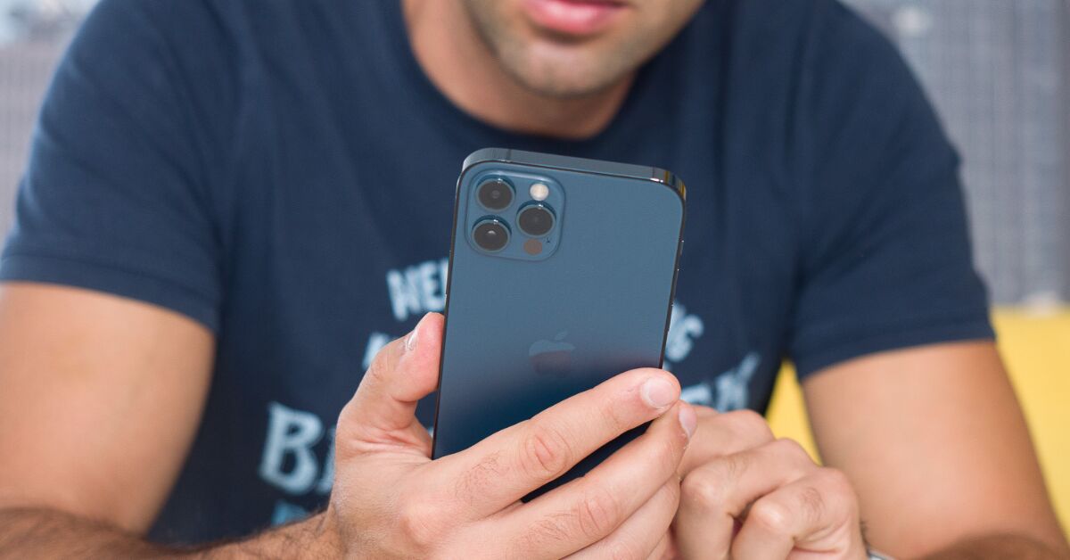 Điện thoại iPhone 12 Pro quốc tế là gì? Có điểm nào khác biệt?