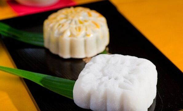 Đổi vị bằng món bánh trung thu dẻo nhân tôm ngon, bổ dưỡng