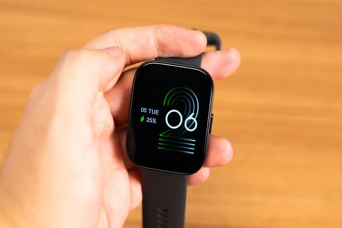 Đồng hồ thông minh Amazfit Bip 5 giá chỉ 990.000 đồng mà toàn tính năng "xịn sò"