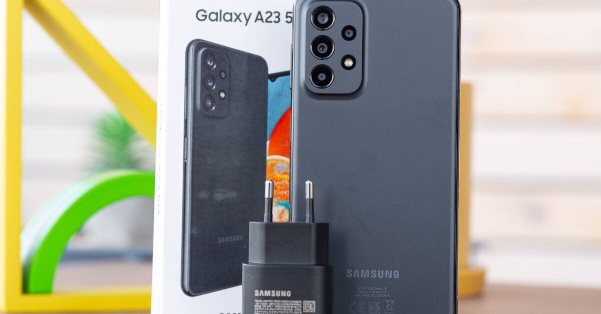 Dung lượng pin Samsung Galaxy A23 5G bao nhiêu mAh? Chất lượng màn hình hiển thị có tốt không?