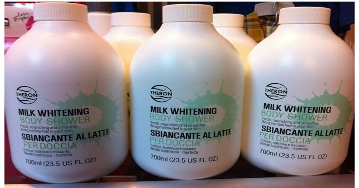 Dùng sữa tắm không chứa xà phòng, tạo ít bọt để làm sạch da an toàn