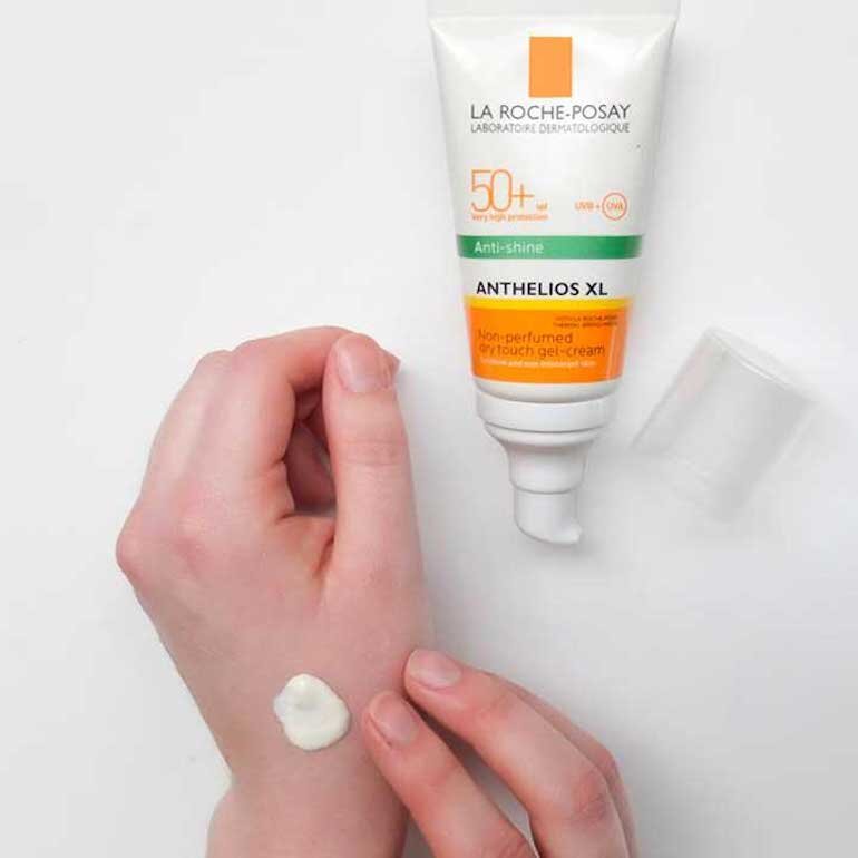 Kem chống nắng cho da mụn La Roche Posay Anthelios XL Dry Touch SPF 50+