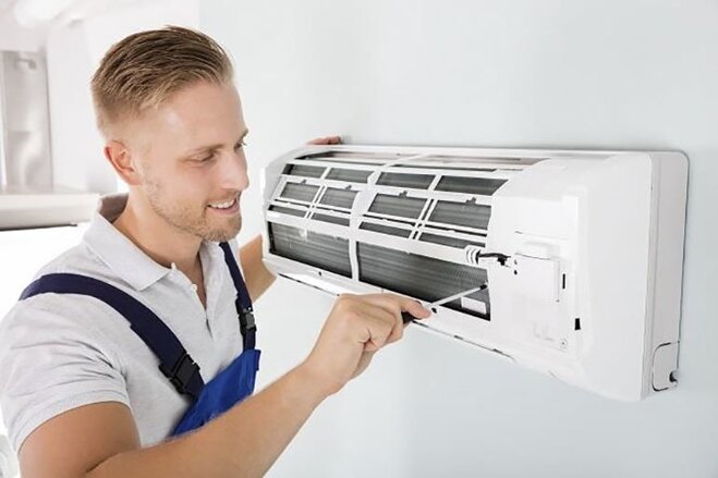 điều hòa Daikin báo lỗi U4