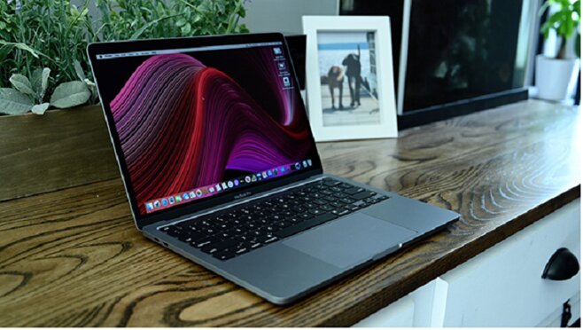 Macbook pro 13 inch-1