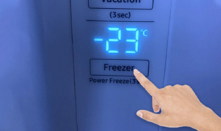 Cách tùy chỉnh nhiệt độ ngăn đá trên tủ lạnh Samsung RS64R53012C