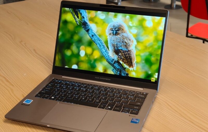 ASUS ExpertBook P3: Cỗ máy làm việc mạnh mẽ, bền bỉ cho giới tinh anh
