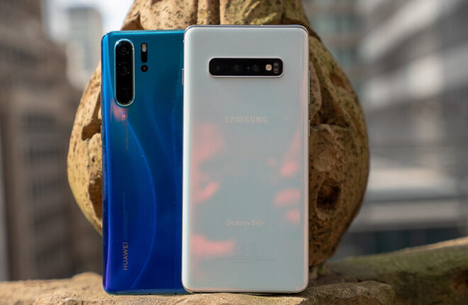 Huawei P30 Pro và Samsung Galaxy S10 Plus