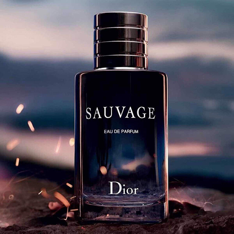 Nước hoa nam Dior này mang hương vị đầy sang trọng và thời thượng