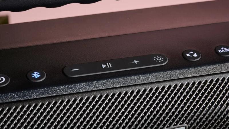 Anker Soundcore Boom 2 Plus: Trải nghiệm âm thanh bùng nổ với bass mạnh mẽ