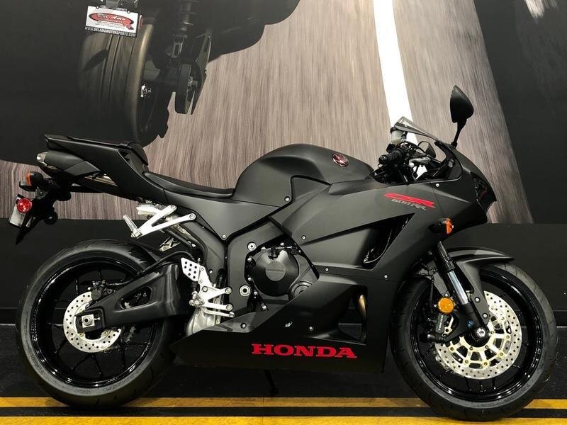 Honda CBR600RR thiết kế thể thao