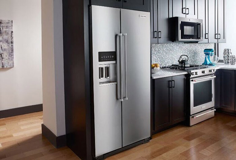 Tủ lạnh Bosch có thiết kế hiện đại tạo đẳng  cấp cho toàn bộ không gian bếp