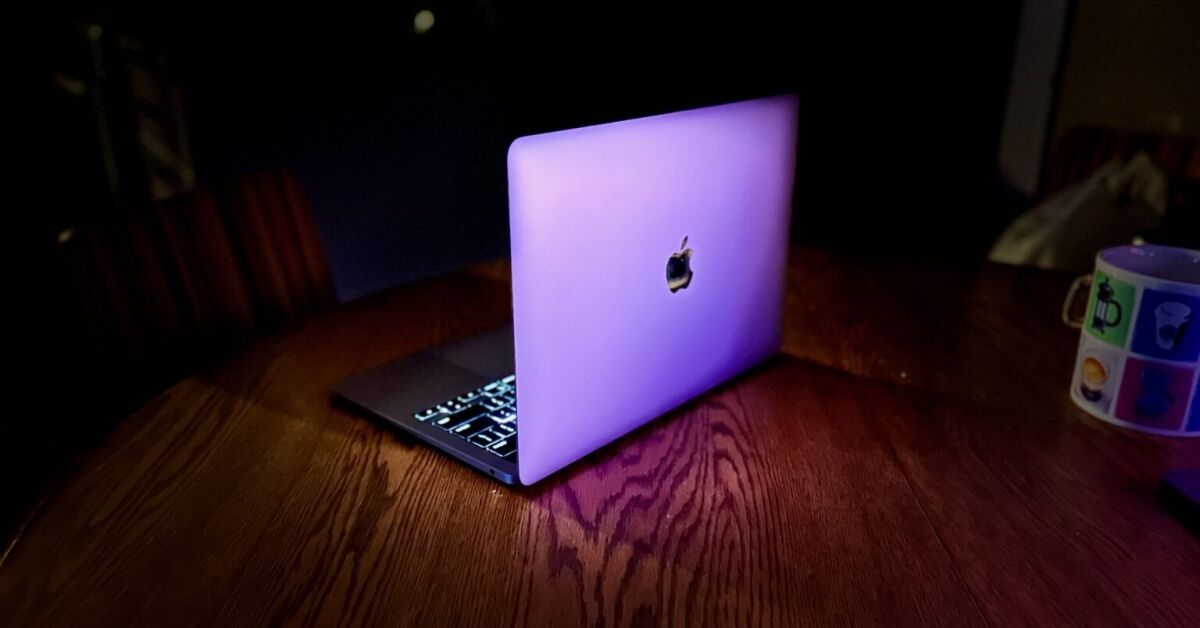 Giá Macbook Air M1 chỉ còn 18,9 triệu, không mua lúc này còn chờ lúc nào?