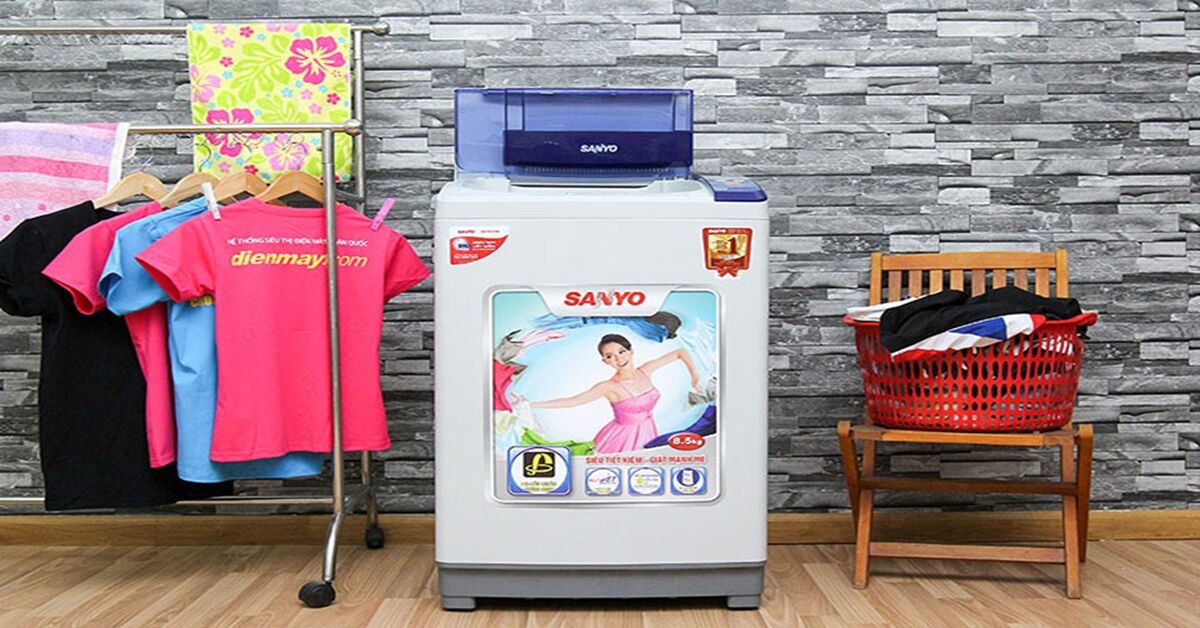 Giá máy giặt Sanyo 8kg rẻ nhất thị trường bao nhiêu tiền ?