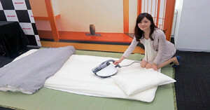 Giá máy hút bụi Sharp EC-HX100V-S bao nhiêu tiền? Có nên mua không?